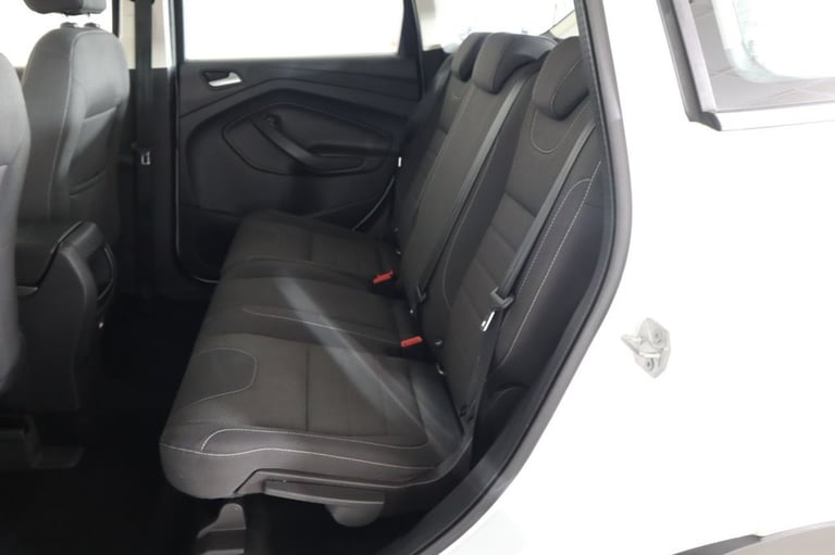 2016 Ford Kuga 1.5 EcoBoost 182 Zetec 5dr Auto HATCHBACK PETROL Automatic