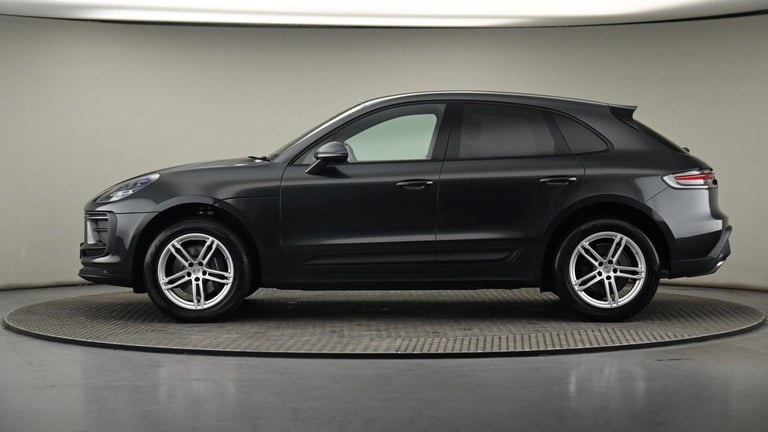 2023 Porsche Macan 2.0T PDK 4WD Euro 6 (s/s) 5dr SUV Petrol Automatic