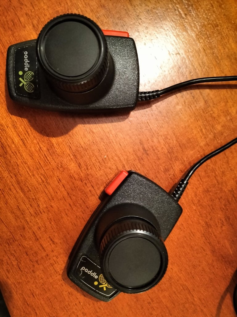 ATARI VIDEO COMPUTER SYSTEM CX-2600 WITH GAMES