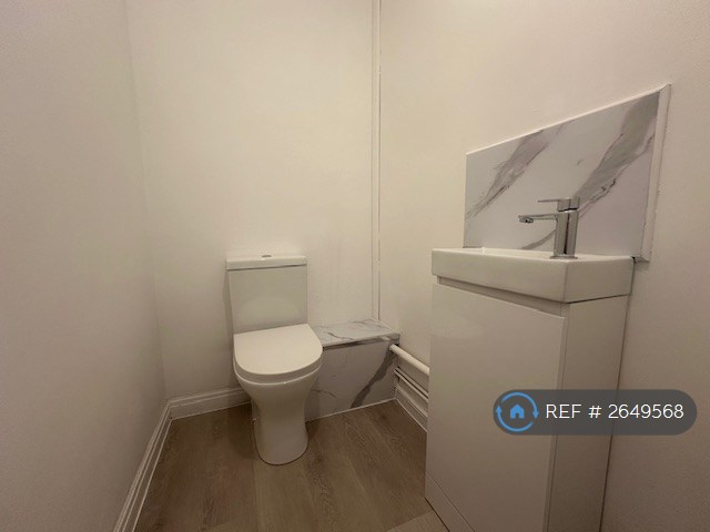 3 bedroom house in Abbots Mews, Newport, NP20 (3 bed) (#2649568)