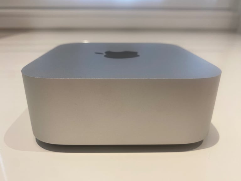 Apple Mac mini M4 Pro 48GB Ram 12-core CPU 16-core GPU 1TB SSD - barely used