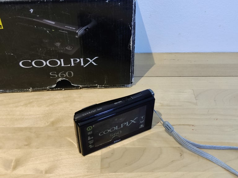 Nikon COOLPIX S60 - A Classic Compact Digital Camera with touch screen
