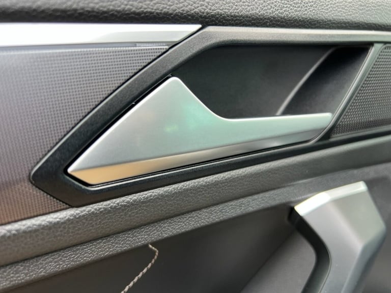 2020 Volkswagen Tiguan 2.0 TSI R-Line Tech SUV 5dr Petrol DSG 4Motion Euro 6 (s/s) (190 ps) ESTAT...