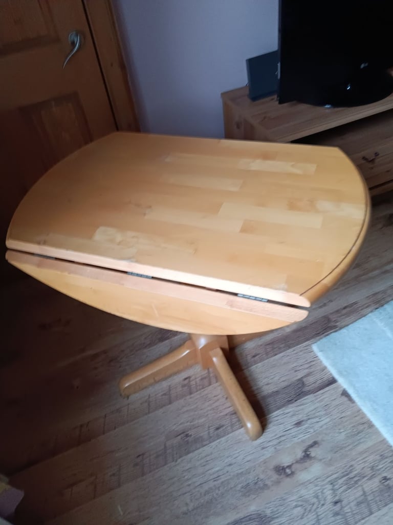 image for Kitchen table round pine
