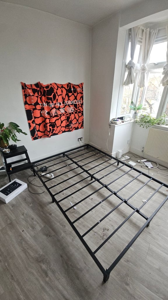 Japanese Style Black Metal King Size, Bed Frame - Excellent Condition