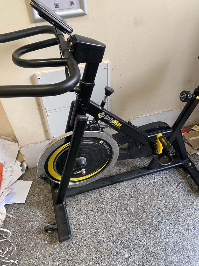 Bodymax B2 exercise bike