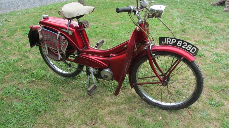 1966 RALEIGH RUNABOUT  PETROL Manual