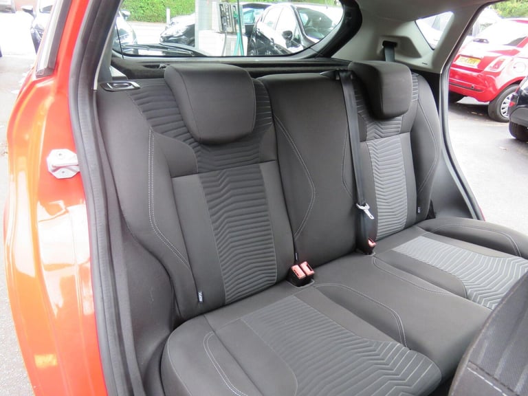 2016 Ford Fiesta 1.0T EcoBoost Zetec Euro 6 (s/s) 5dr HATCHBACK Petrol Manual