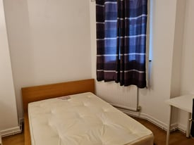 image for Suitable double room near Westferry Station,Zone 2 E14 Iin 685PCM