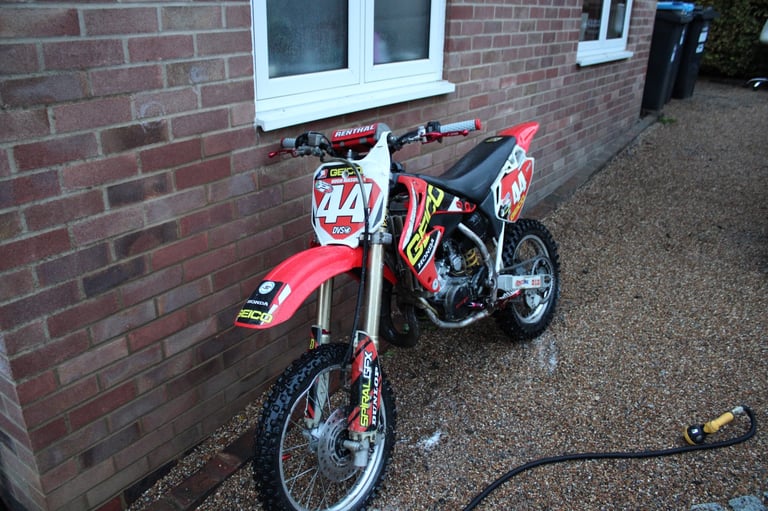 image for Honda cr85 