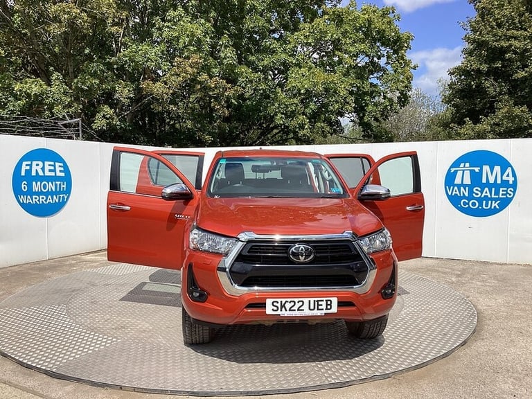 2022 Toyota Hilux D-4D Icon 4X4 D/C A/C Euro 6 Pickup Diesel Manual