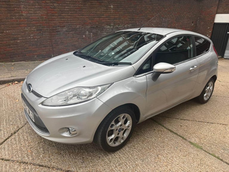 Ford, FIESTA, Hatchback, 2012, Manual, 1242 (cc), 3 doors