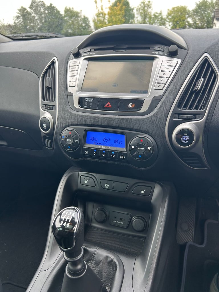 2012 Hyundai ix35 1.7 CRDi Premium 5dr 2WD 1yrs MOT 6MTH RAC warranty 1yrs RAC break down cover