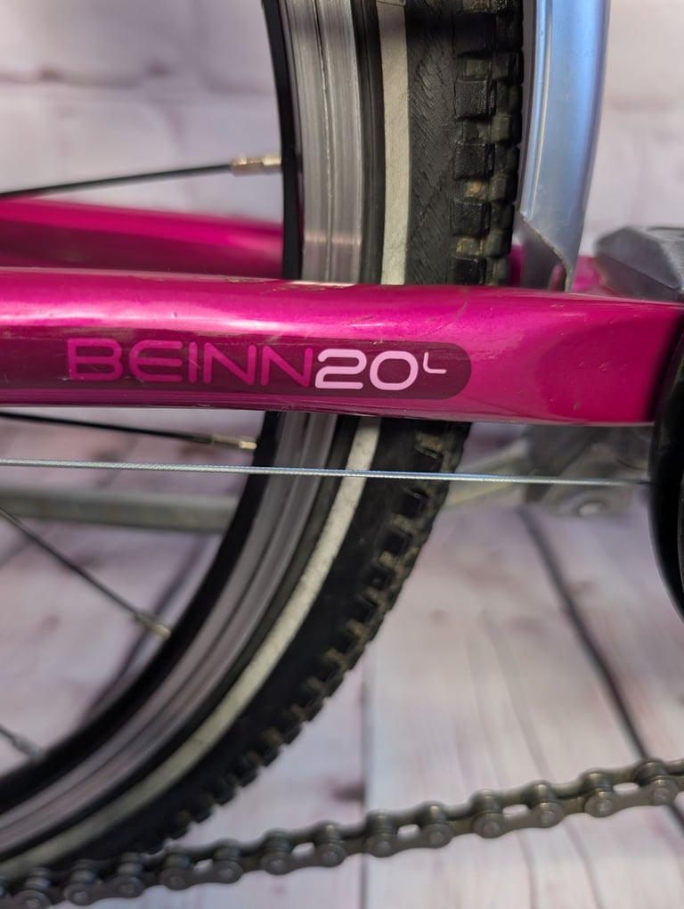 ISLABIKES BEINN 20 LARGE (6+) IN PERFECT CONDITION. COLLECTION NW LONDON OR BUCKS. ISLA BIKE