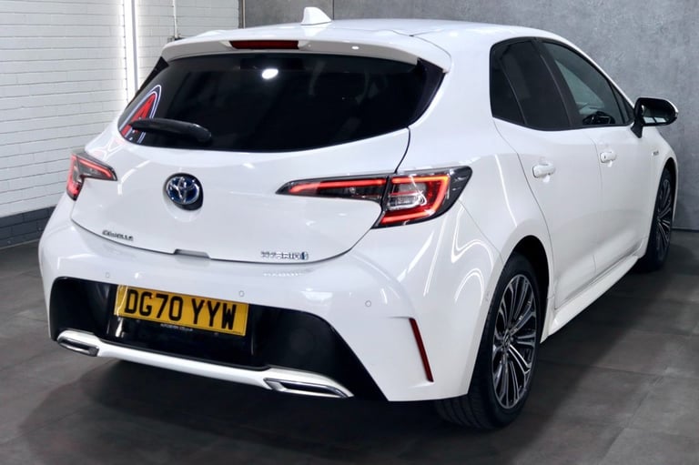 2020 Toyota Corolla 2.0 VVT-h Design Hatchback 5dr Petrol Hybrid CVT Euro 6 (s/s) (184 ps) Hatchb...