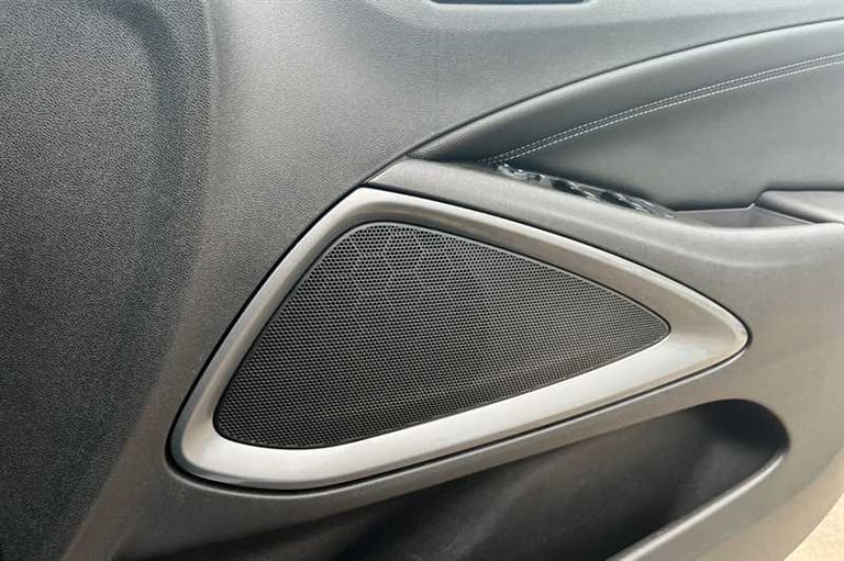 2021 Vauxhall Crossland 1.5 Turbo D Elite SUV 5dr Diesel Manual Euro 6 (s/s) (110 ps) SUV Diesel ...