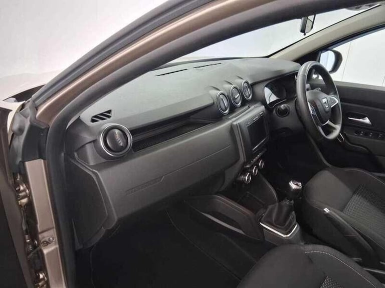  Dacia Duster 1.3 TCe Comfort SUV 5dr Petrol Manual