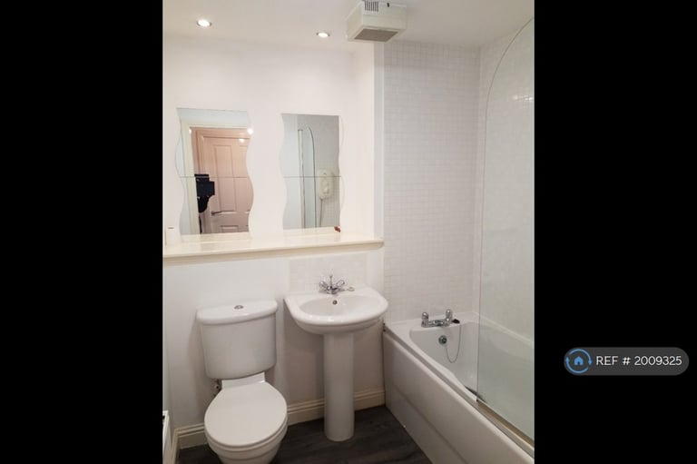 1 bedroom flat in Belvidere Gate, Glasgow, G31 (1 bed) (#2009325)