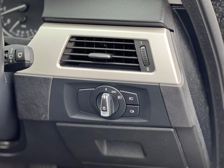 2011 BMW 3 Series 2.0 318i SE Euro 5 2dr COUPE Petrol Manual