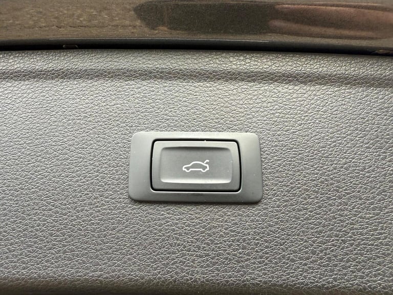 AUDI Q5 2.0 TFSI S line S Tronic quattro Euro 6 (s/s) 5dr 2018