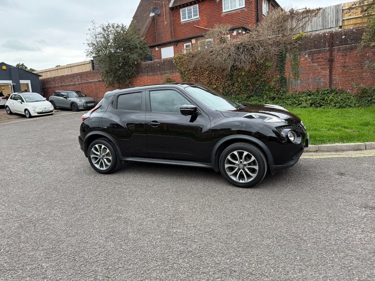 2017 Nissan Juke 1.2 DIG-T Tekna SUV 5dr Petrol Manual Euro 6 (s/s) (115 ps)