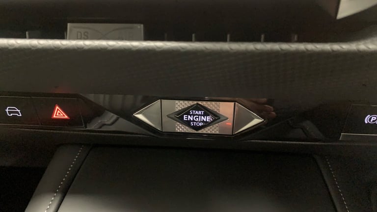 2025 DS Automobiles DS 4 1.6 E-TENSE 12.4kWh Rivoli Hatchback 5dr Petrol Plug-in Hybrid EAT8 Euro...