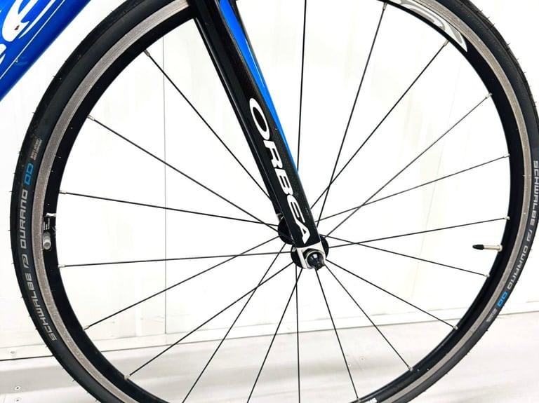 ORBRA ONIX Size/M Full Carbon Road Bike Shimano 105 Fully Serviced