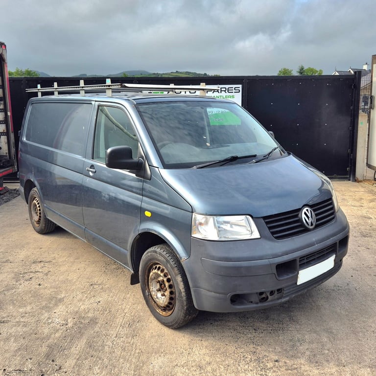 T5 Vw Transporter BREAKING PARTS SPARES ONLY 