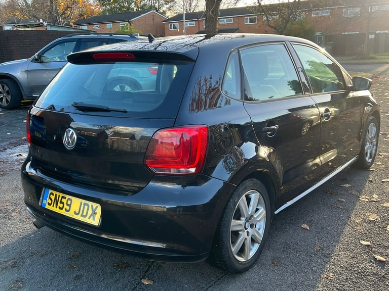 2010 Volkswagen Polo 1.4 SE 5dr HATCHBACK Petrol Manual