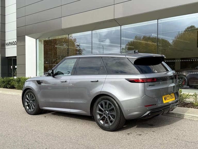 2023 Land Rover Range Rover Sport 3.0 D300 MHEV Dynamic SE SUV 5dr Diesel Auto 4WD Euro 6 (s/s) (...
