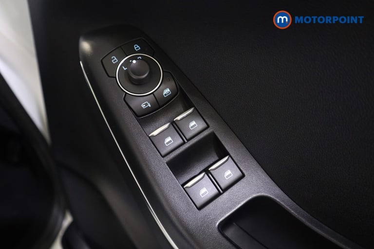 2022 Ford Puma 1.0 EcoBoost Hybrid mHEV ST-Line 5dr SUV Petrol Manual