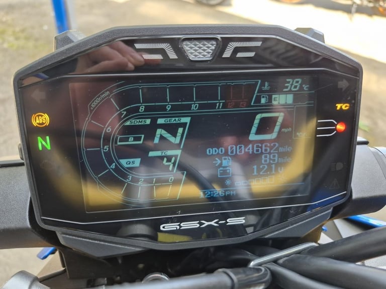 Suzuki GSX-S1000 GSXS1000 