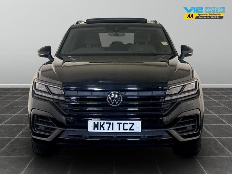 2021 Volkswagen Touareg 3.0 TSI V6 Black Edition Tiptronic 4Motion Euro 6 (s/s) 5dr Automatic SUV...