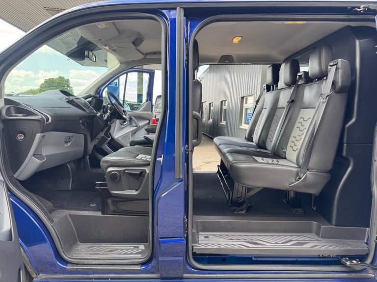 2017 Ford Transit Custom 2.0 TDCi 170ps L1 Factory Fitted Crew Sport No Vat