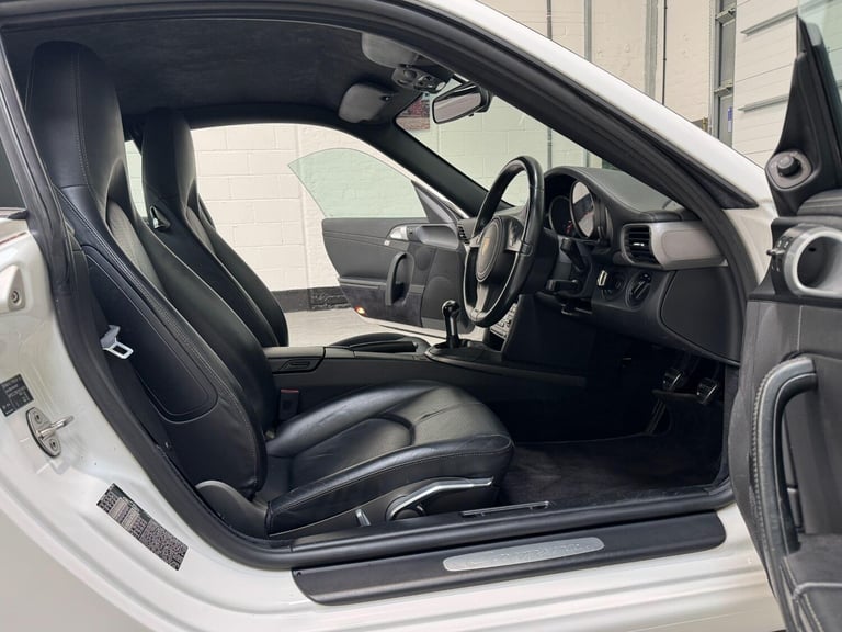 2010 Porsche 911 3.6 997 Carrera Coupe 2dr Petrol Manual (242 g/km, 345 bhp) COUPE Petrol Manual