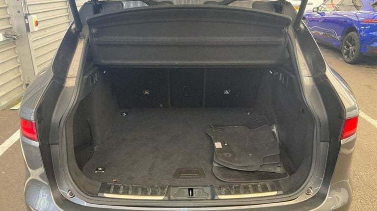 2018 Jaguar F-Pace 2.0d R-Sport 5dr Auto AWD ESTATE DIESEL Automatic