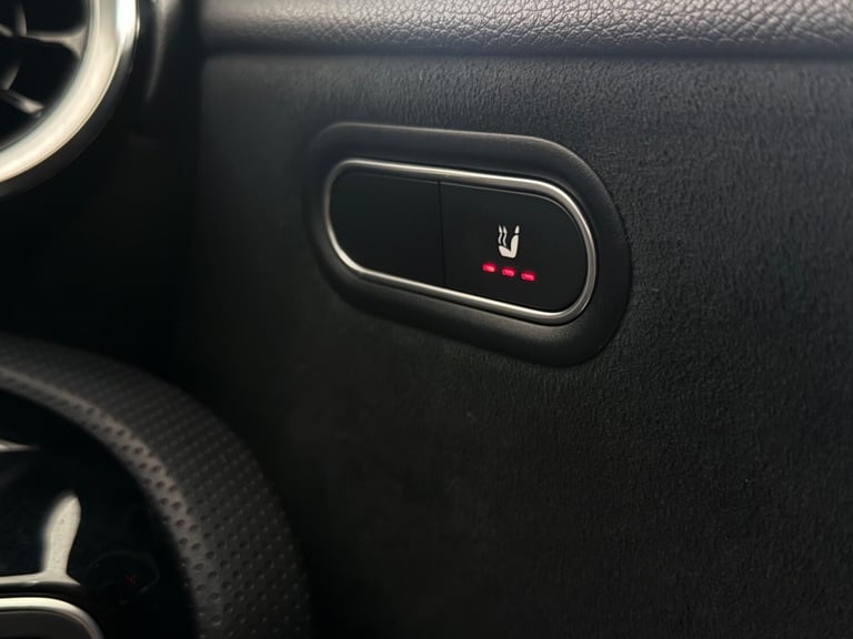 2020 Mercedes-Benz A-Class A180 AMG Line Executive 5dr Auto HATCHBACK PETROL Automatic