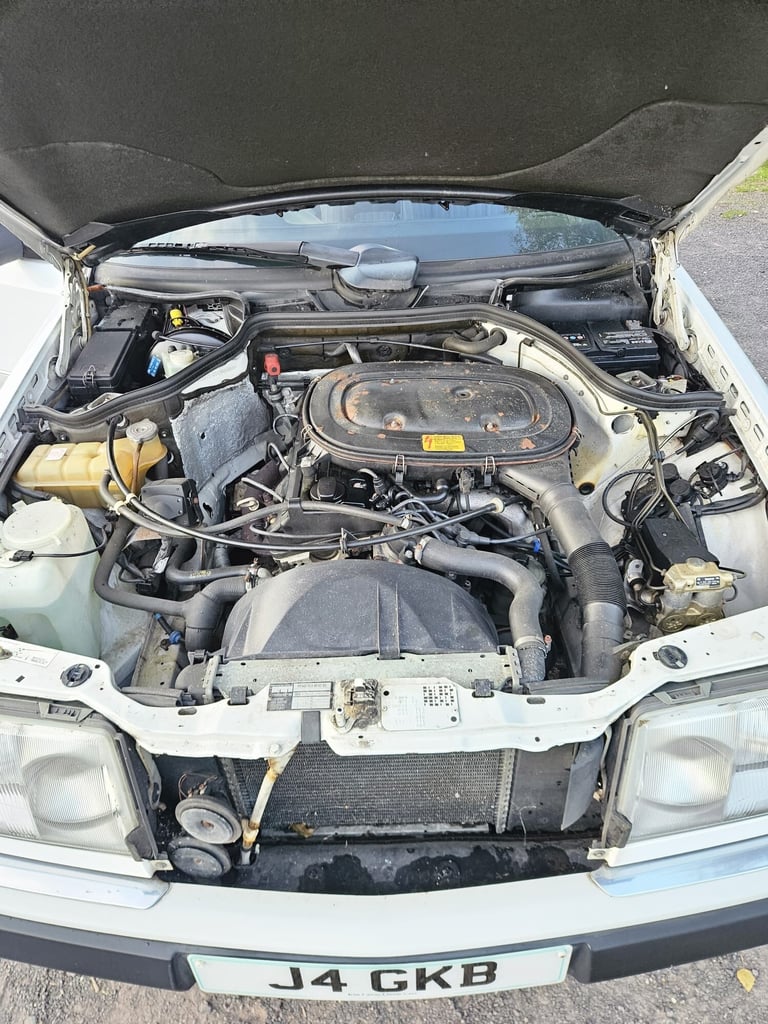 1992 Mercedes-Benz 200E