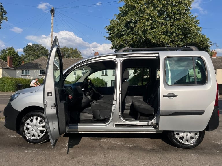 Mercedes-Benz Citan Citan 109 CDI Traveliner 5 Seats  DIESEL MANUAL 2017/17