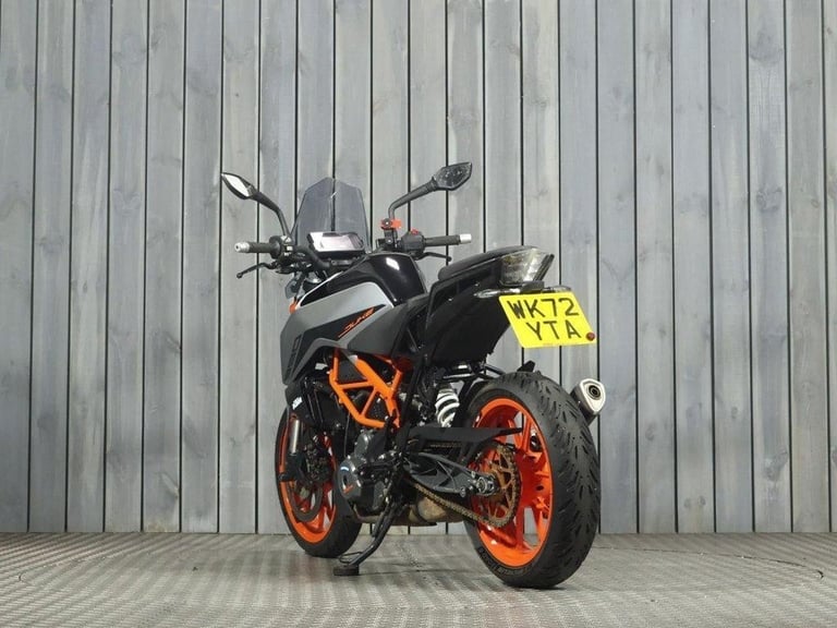 2022 72 KTM 390 DUKE
