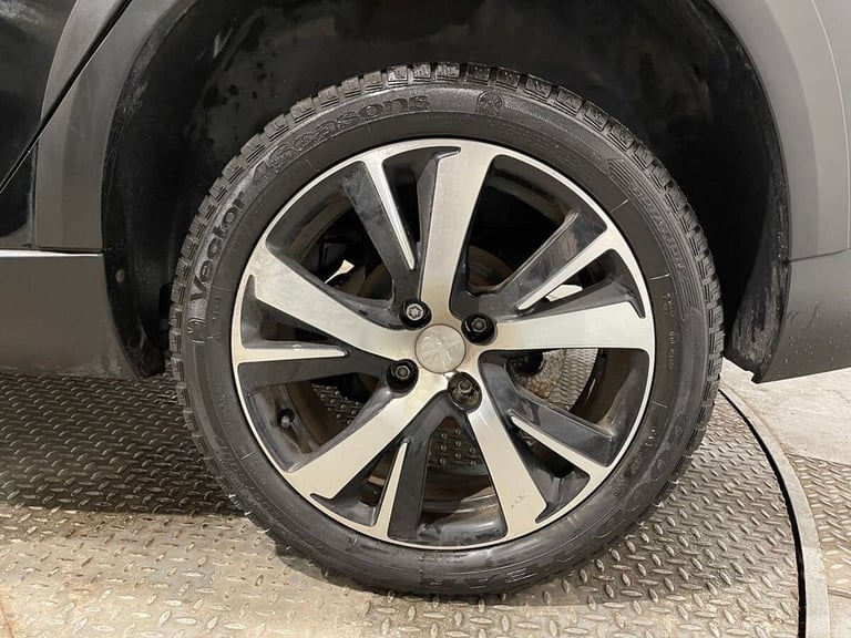 2019 Peugeot 2008 1.2 PureTech GPF GT Line SUV 5dr Petrol EAT Euro 6 (s/s) (110 ps) Petrol Automatic