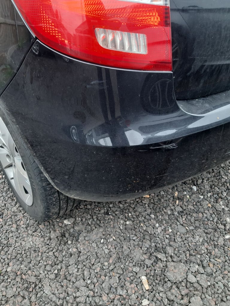 2009 skoda fabia 1.4 petrol breaking 