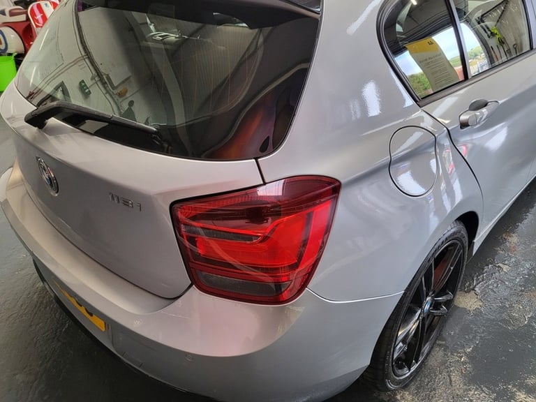 BMW 1 SERIES 118i SPORT