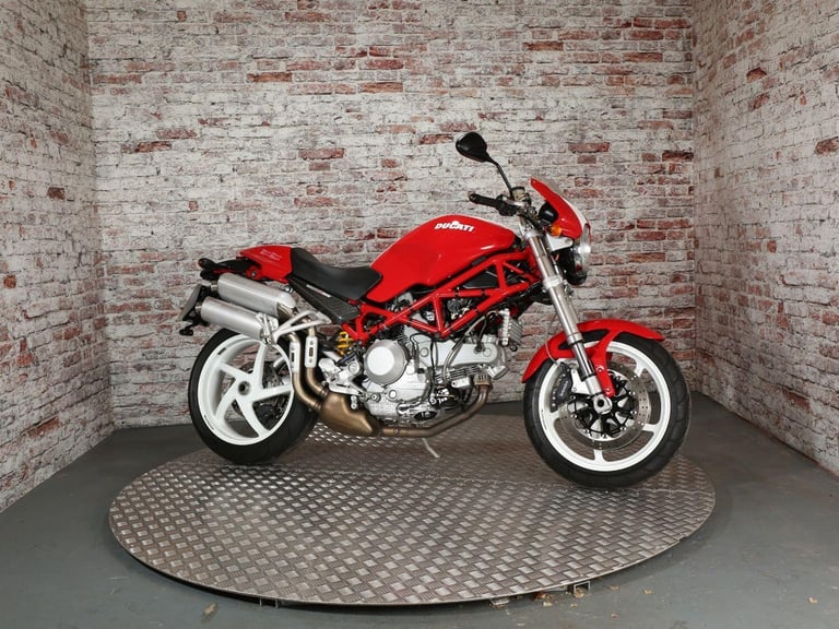 DUCATI MONSTER 1000 S2R 2006 Petrol Manual in Red