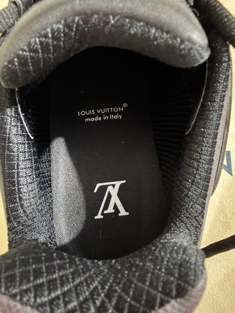 Louis Vuitton Tatic Runner Trainers Size 7