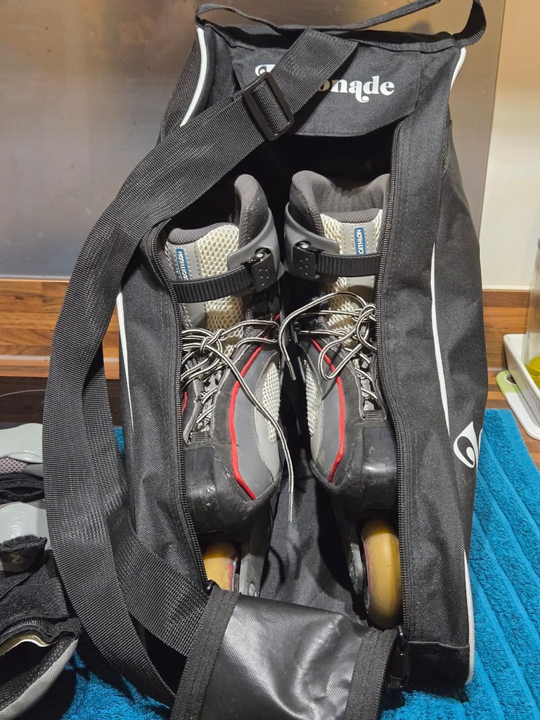 Decathlon UK6 Black Grey Inline Skates with Lemonade Bag and Protection Gear