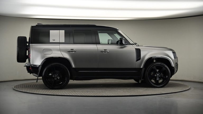2024 Land Rover Defender 110 3.0 D250 MHEV X-Dynamic HSE SUV 5dr Diesel Auto 4WD Euro 6 (s/s) (25...