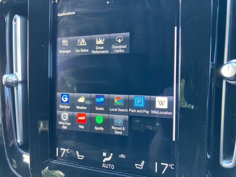 2019 Volvo XC40 1.5 T3 Momentum Pro 5dr Estate PETROL Manual