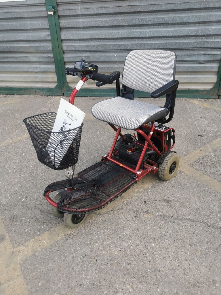 Very light nice mobility scooter 