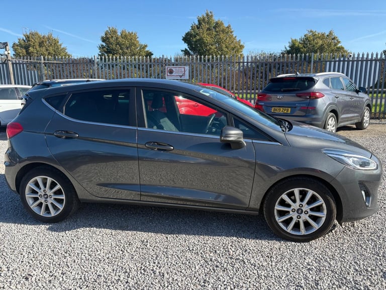 2017 Ford Fiesta 1.0T EcoBoost Titanium Euro 6 (s/s) 5dr HATCHBACK Petrol Manual